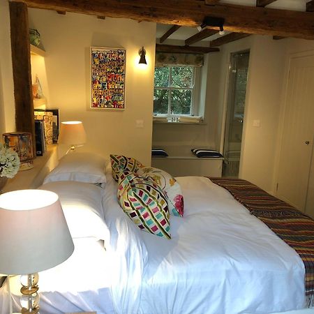 Thames Edge Rooms 瓦林福德 外观 照片